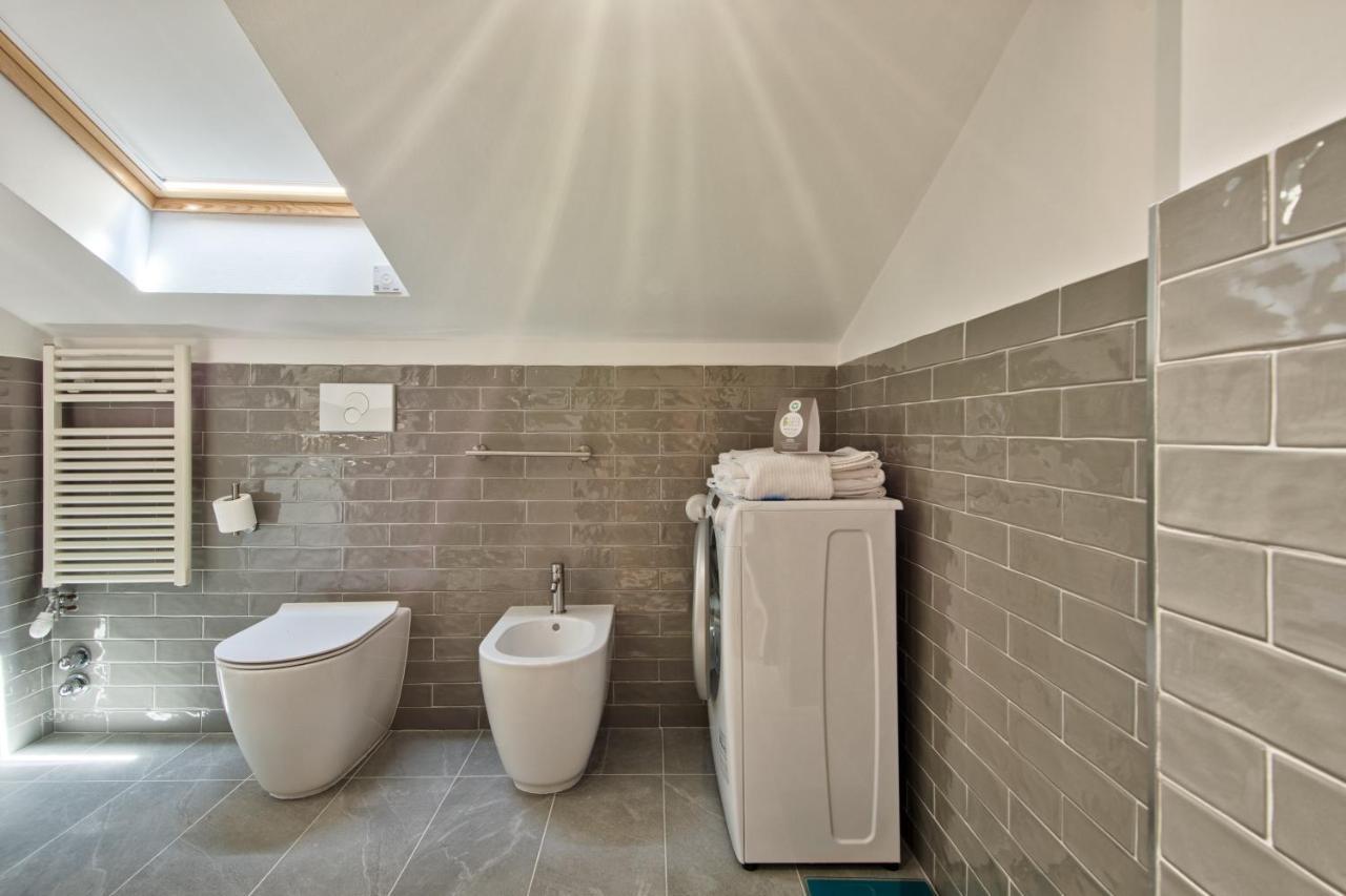5 Miglia Apartment La Mansarda A Collegno Buitenkant foto