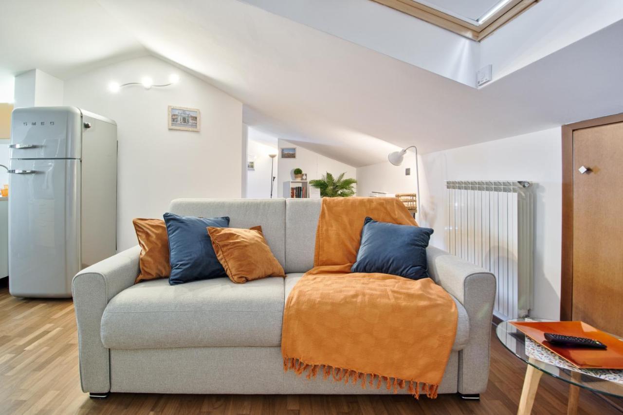 5 Miglia Apartment La Mansarda A Collegno Buitenkant foto